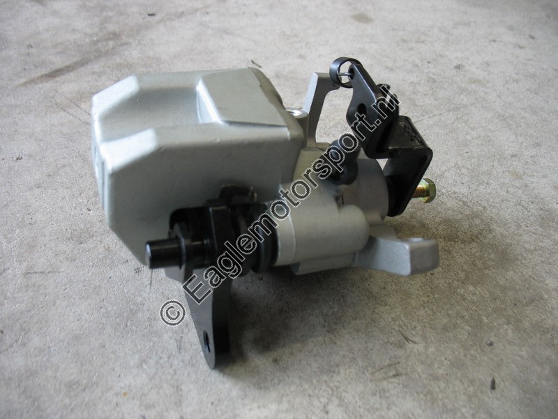 Remklauw achter EGL Madmax / EGL Luxury